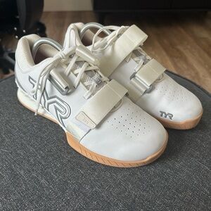 TYR L-1 Lifter Shoes White/Gum